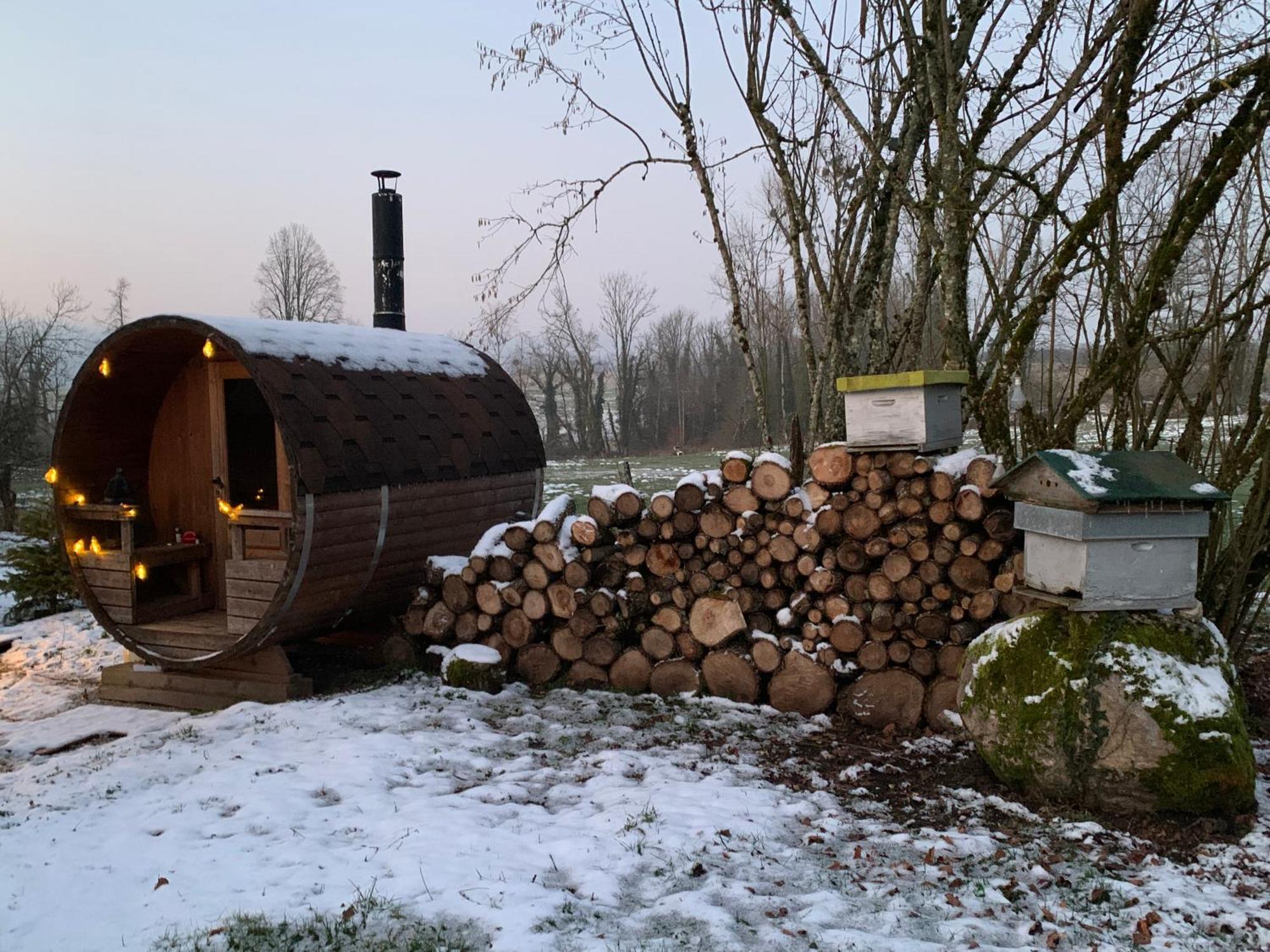 Cabane En Bois Avec Bain Nordique Et Sauna Marigny  Экстерьер фото